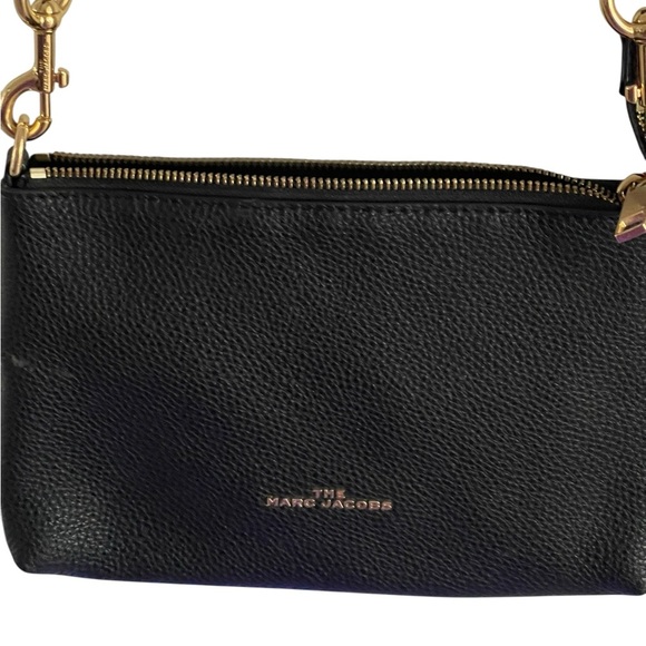Marc Jacobs Black Crossbody Bag Sleek Minimalist Design - Picture 3 of 6